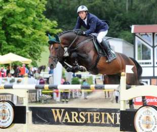 Magnus Romeo__Royal Feu x Hans Anders Z__